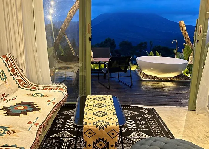 Hotel Black Wood Kintamani